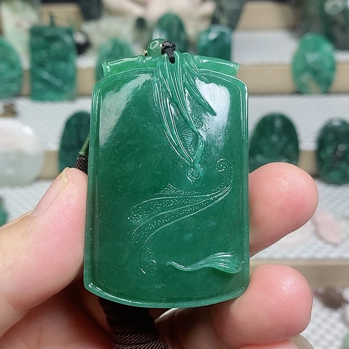 未镶嵌独山玉颈饰