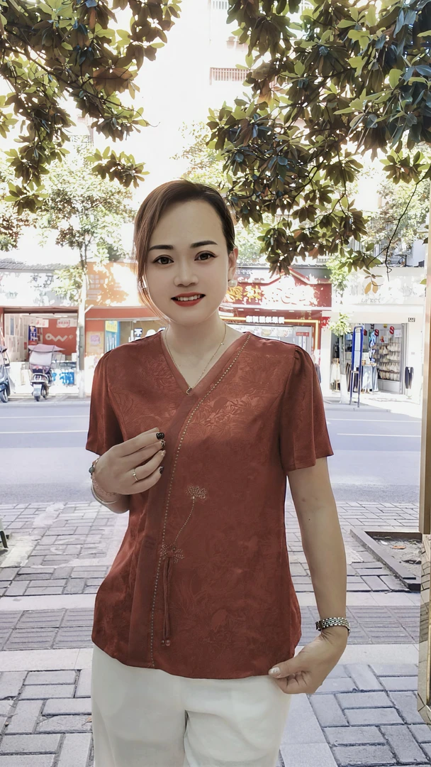 2025夏季新中式套头气质洋气提花V领女士短袖上衣2025-6290