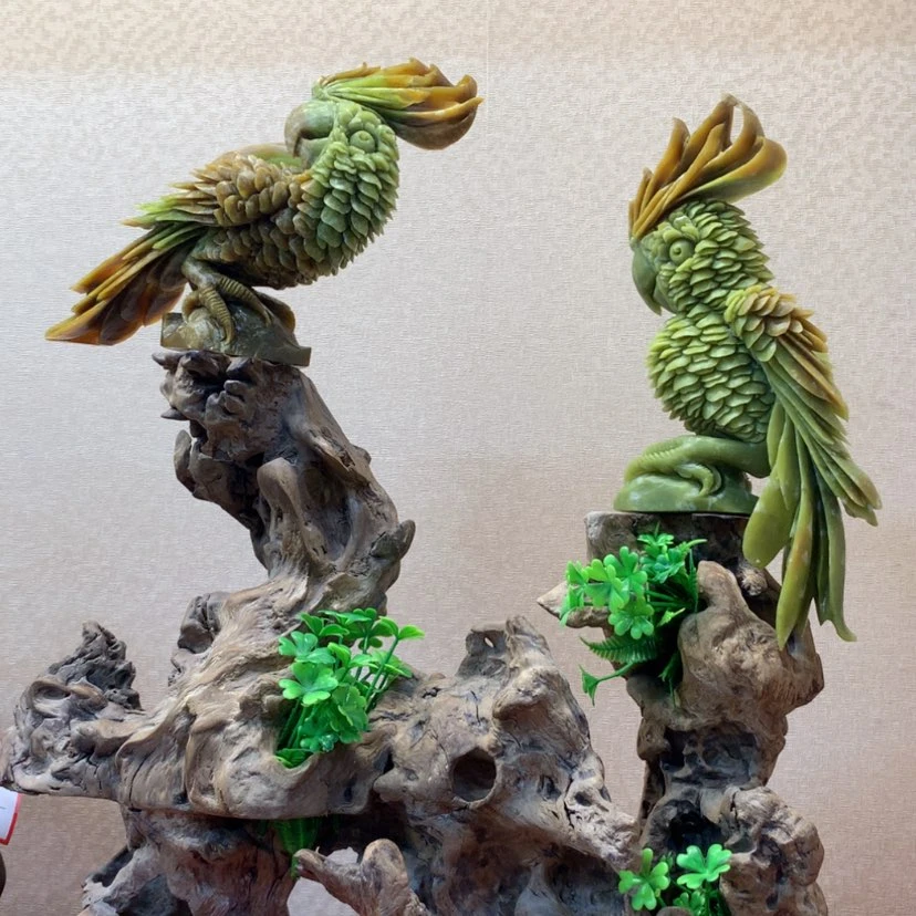 【闪购商品】未镶嵌蛇纹石玉摆件覆膜