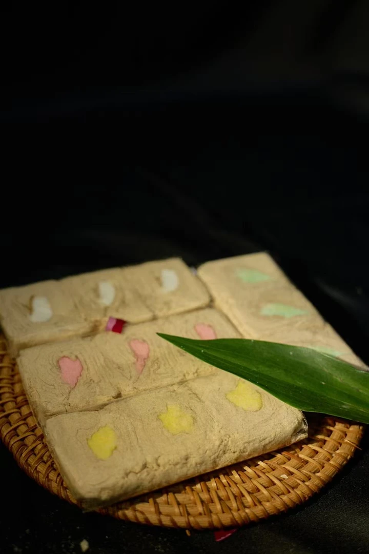 苏式新式酥糖 百年老字号 四味和黑芝麻麻酥糖两盒