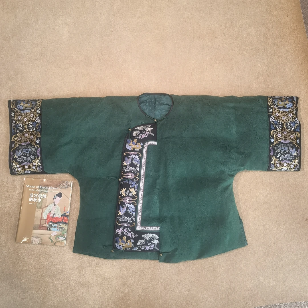 三一馆【圆圆】盘金绣手绣短款绒服