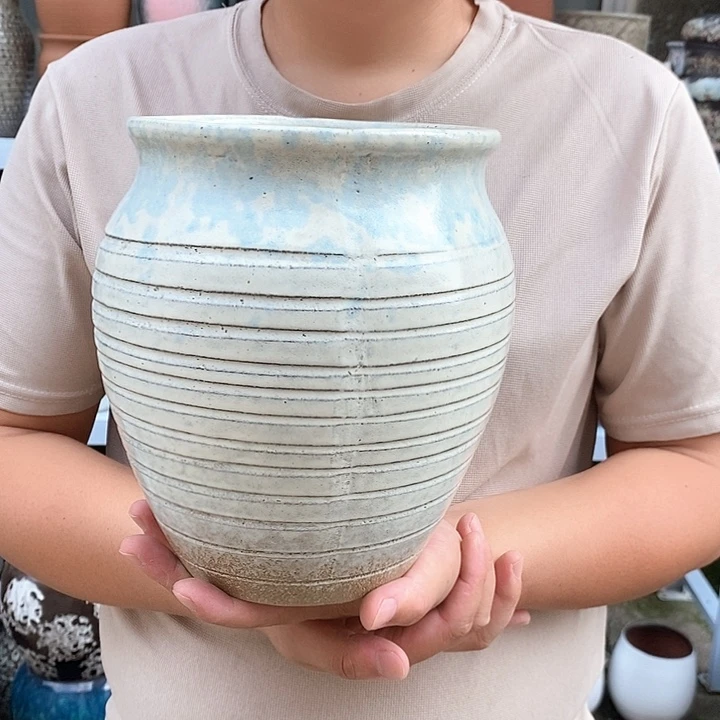 紫砂花盆口17高22瑕疵