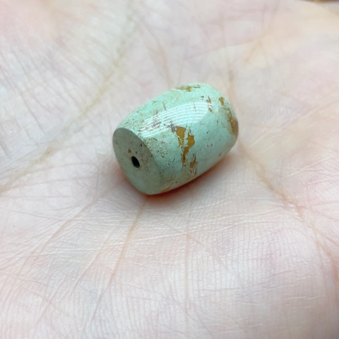 南红玛瑙未镶嵌珠宝奇石