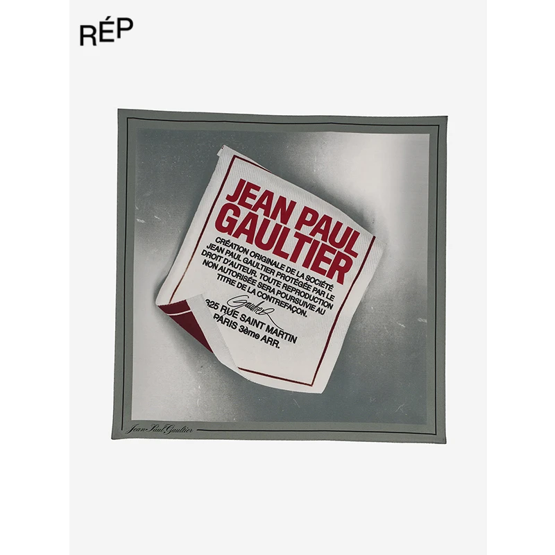 Jean Paul Gaultier设计师品牌灰色字母图案围巾 25FW