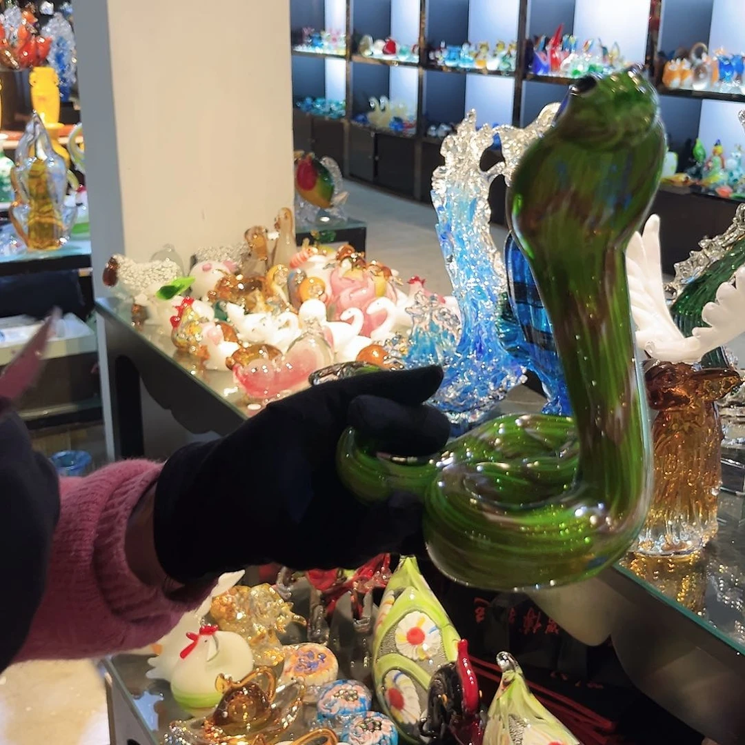 茶盏琉璃的颜色是什么颜色的