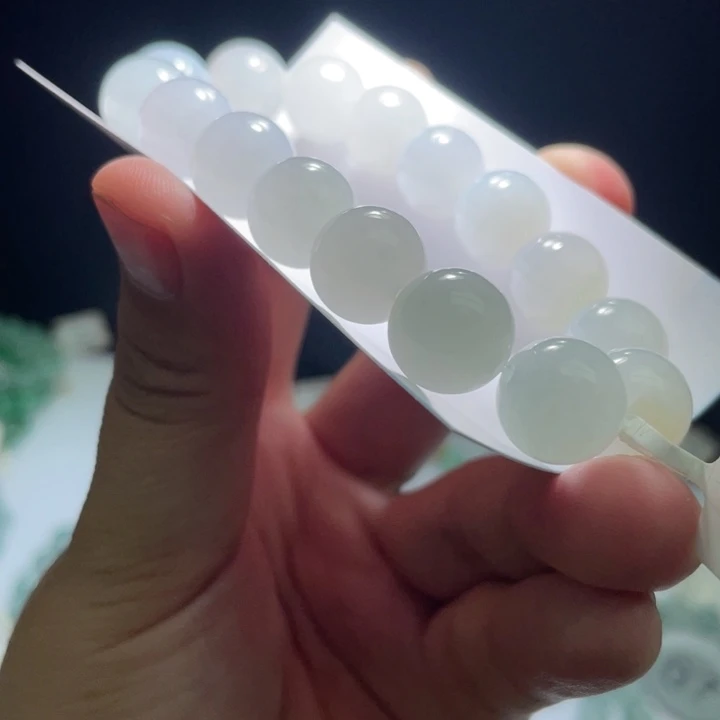 未镶嵌定制翡翠翡翠卡12+