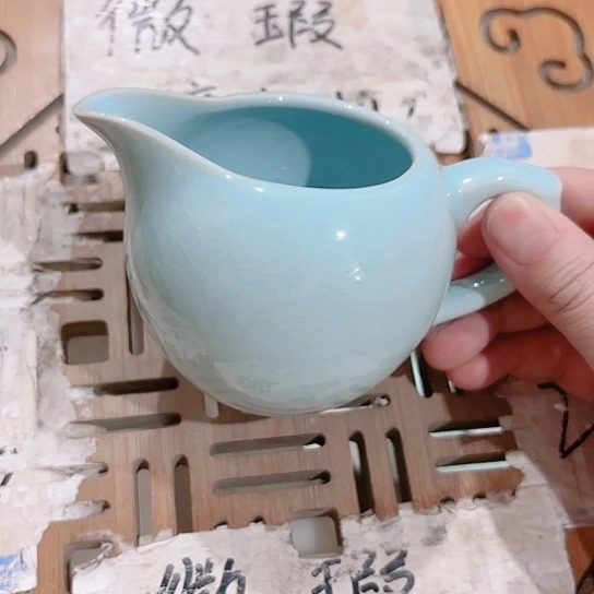 微瑕介意的勿拍，喜欢再下单，谢谢支持