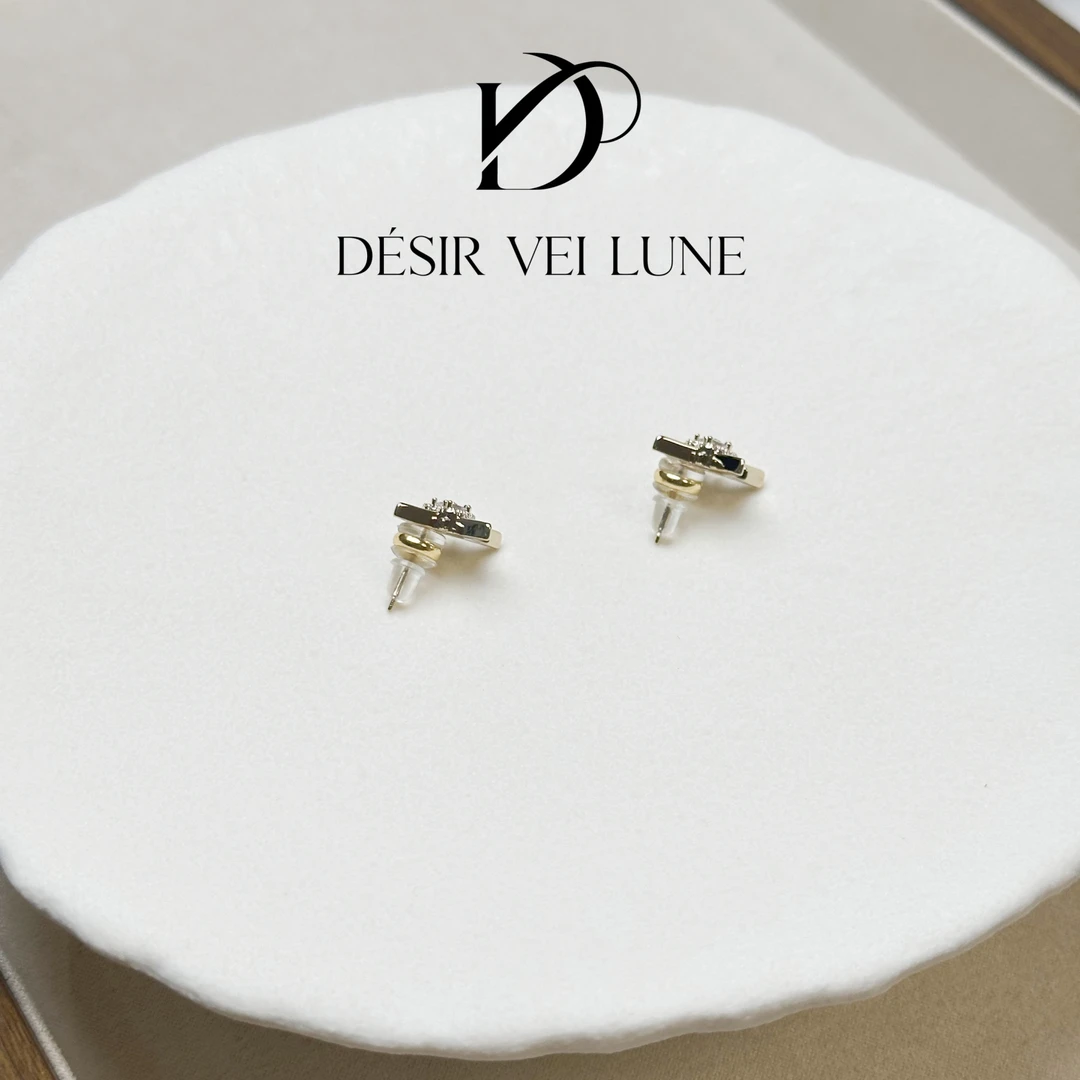 铜合金合成锆石耳饰 耳钉6120轻奢