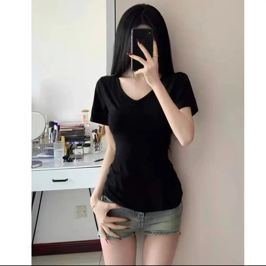 2025韩版气质V领修身短袖T恤女装夏季上新打底衫白色纯色显瘦上衣