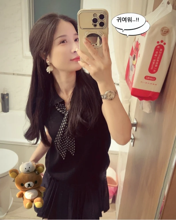 婉儿同款高质量配丝巾上衣均码（适合75-115斤穿）