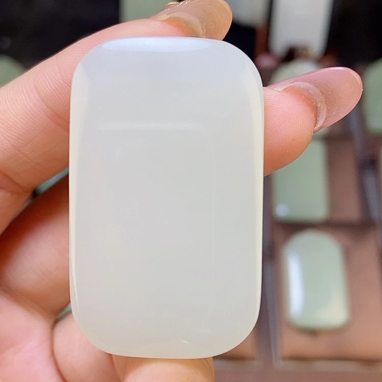 【闪购商品】和田玉未镶嵌颈饰