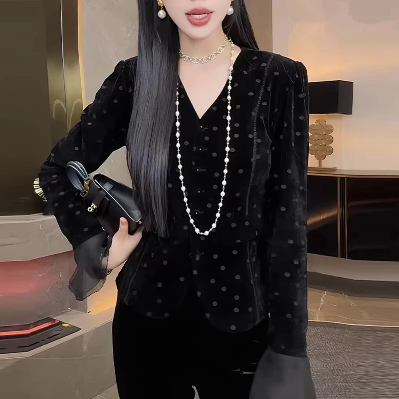 新中式黑色波点丝绒衬衫女2025秋冬开衫收腰显瘦网纱拼接洋气上衣