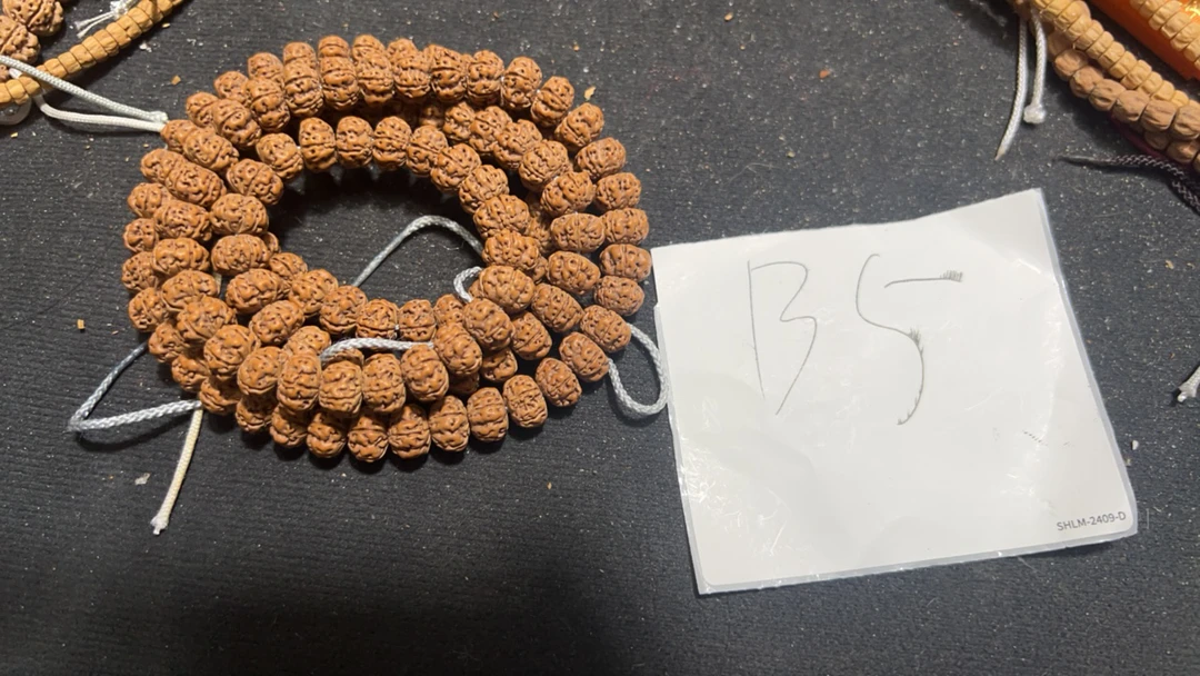 小金刚菩提，航母脖挂108