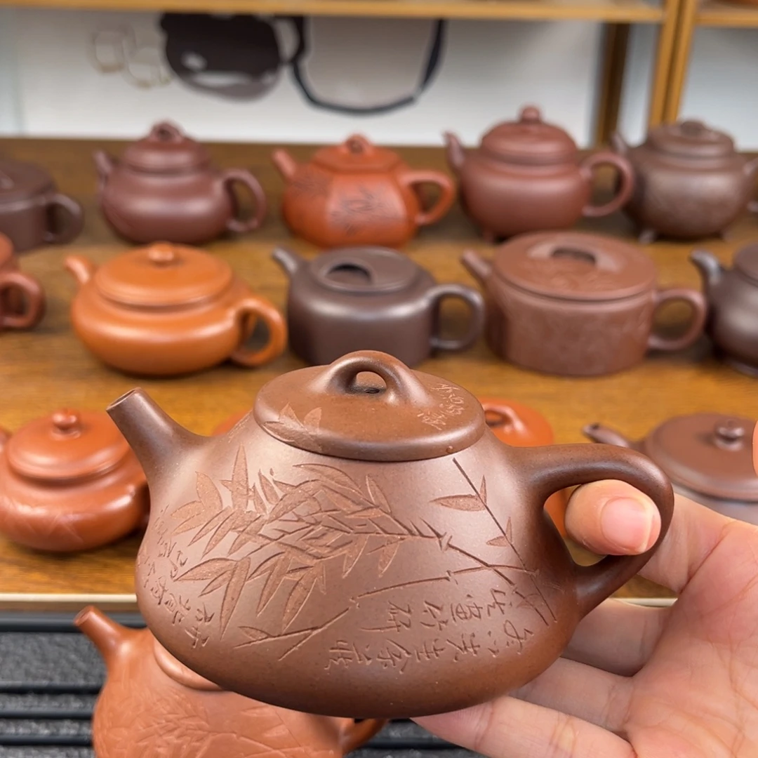 春***年茶壶紫砂手工制作工艺精湛