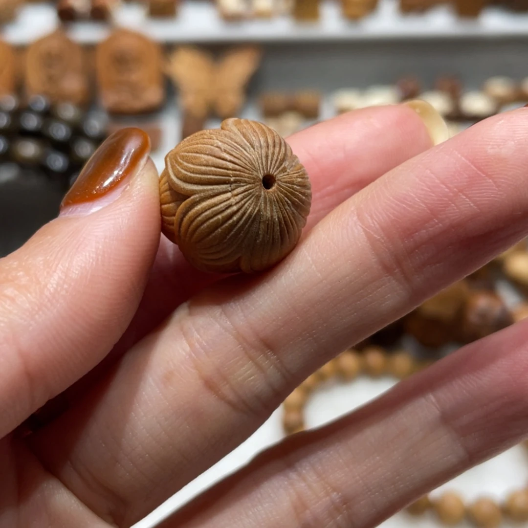 【闪购商品】檀香木吊坠T*?小吊坠瑕疵