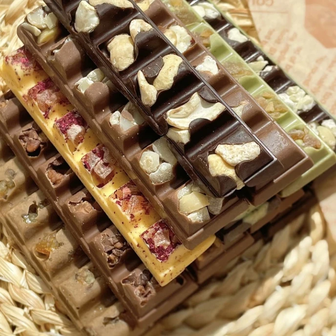 【个人单】纯可可脂巧克力条坚果夹心多口味网红零食手工 推推乐