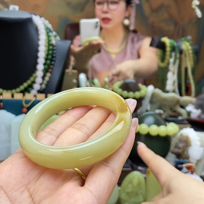 【闪购商品】和田玉（糖玉）手镯未镶嵌