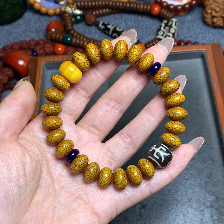 星月菩提吊坠菩提