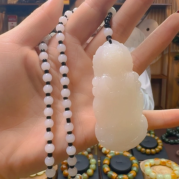 蛇纹石玉手串未镶嵌