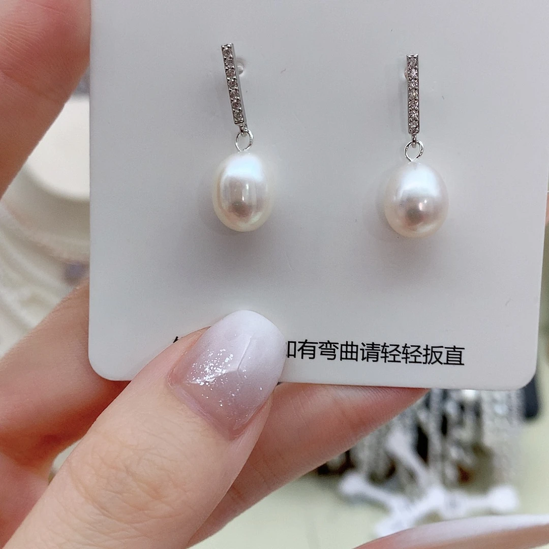淡水珍珠银S925镶嵌耳饰