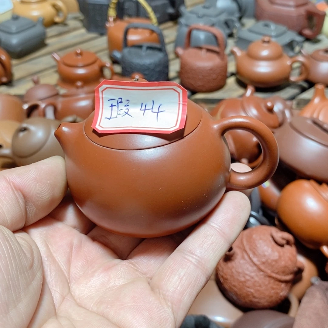 紫砂茶壶欢迎各位朋友加入