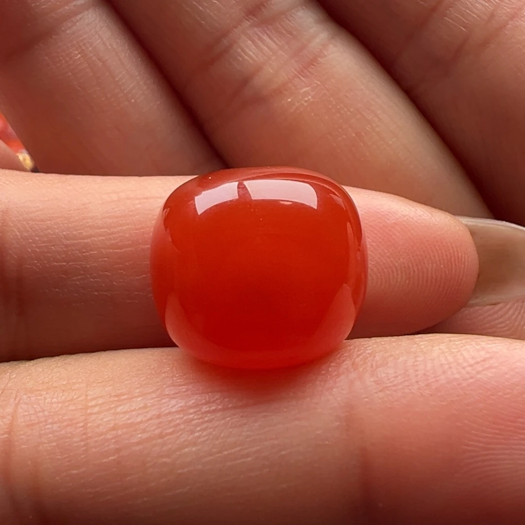 南红玛瑙未镶嵌老型14.8，13.4