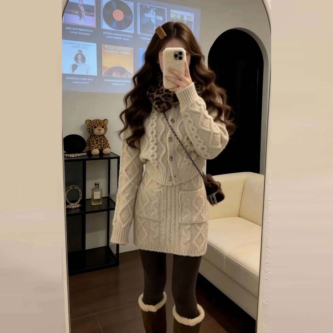 慵懒加厚绞花高领长袖毛衣外套女冬季套装半身裙针织包臀裙两件套
