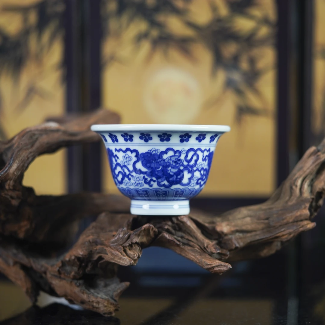 （精选）觉山隐窑狮纹梅花小压手杯景德镇陶瓷高端茶具