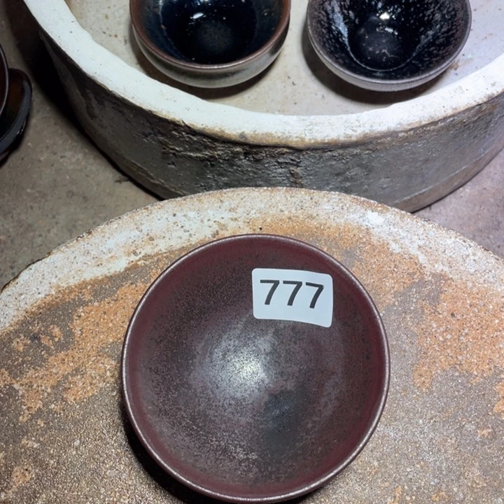 提出建议去找工作去做工作