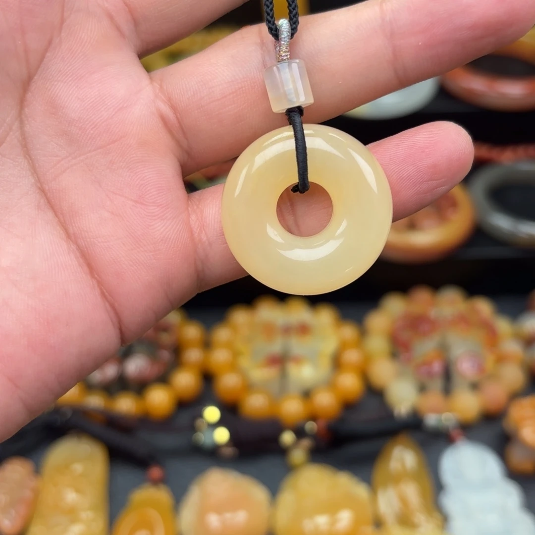 石英质玉（黄龙玉）未镶嵌手链