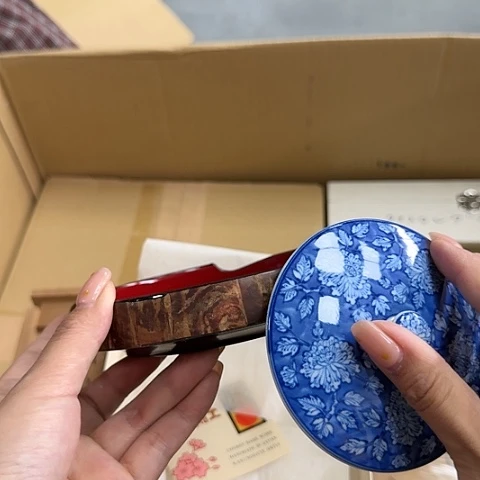 C*瓷器。瓷器。瓷器。