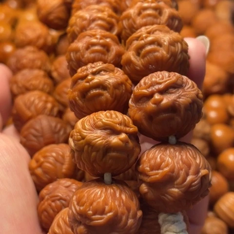 手串猴头核桃小***物舞台