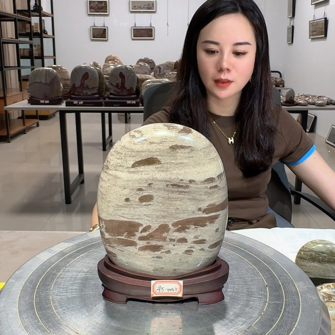 长江画面石中摆件