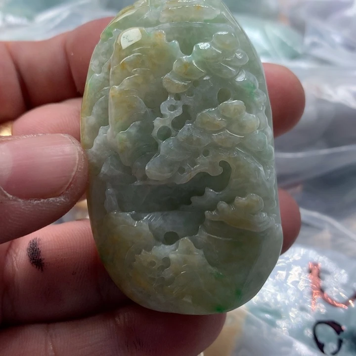 翡翠未镶嵌颈饰保真天然a货翡翠