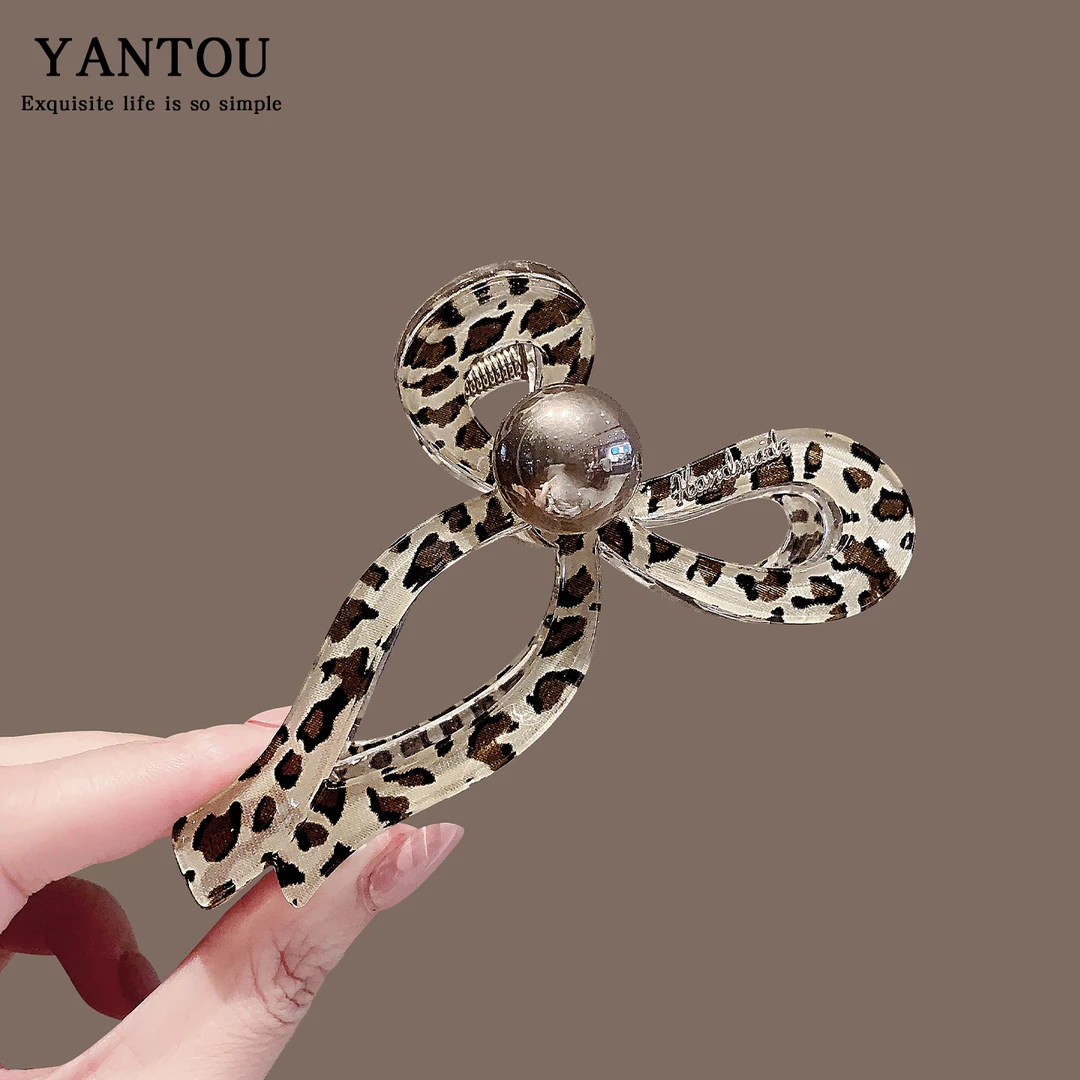 复古豹纹蝴蝶结珍珠抓夹大号时尚盘发鲨鱼夹女高级感抓夹发饰发卡