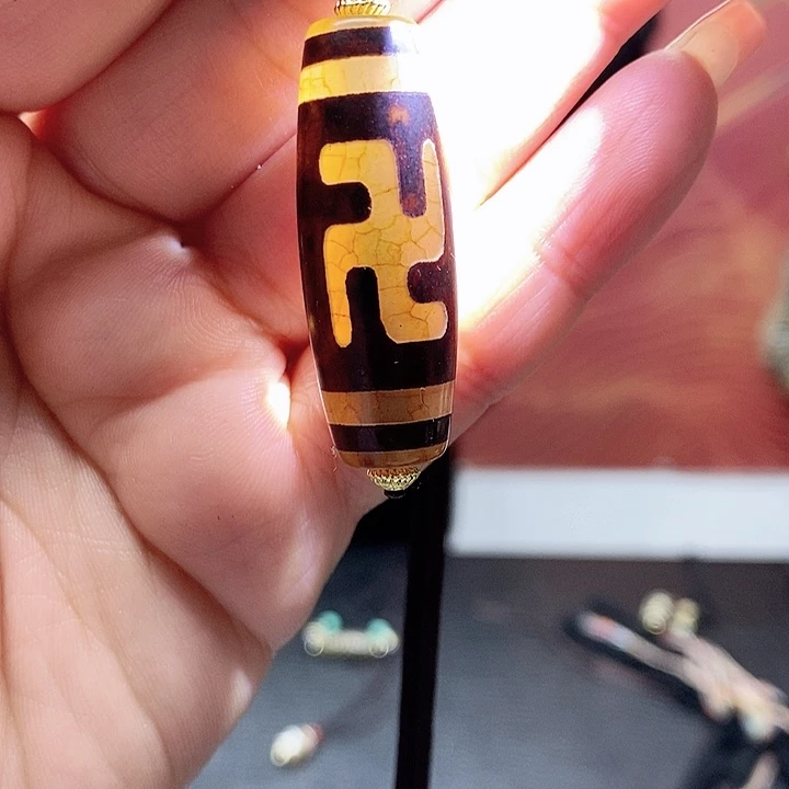 玛瑙/玉髓颈饰合金