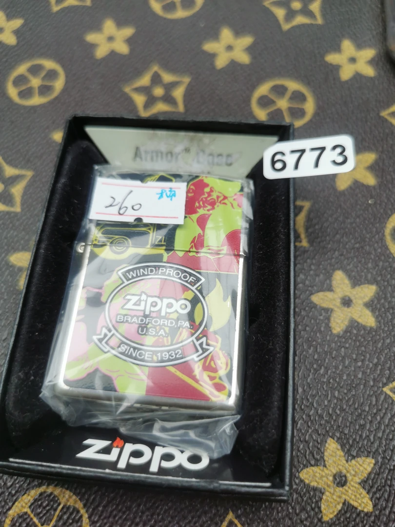 Zippo打火机回血09H镀银带题材-6773