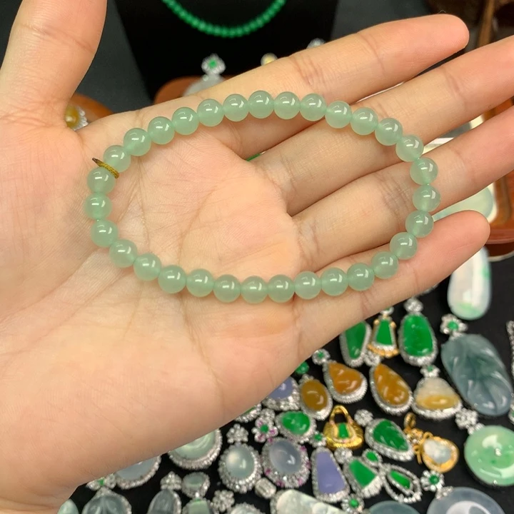 翡翠未镶嵌手链翡翠