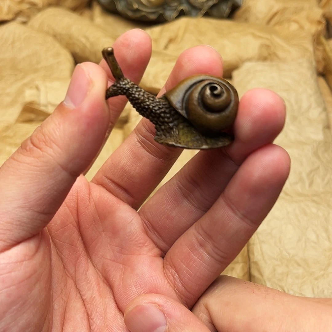 精美铜器批发档口