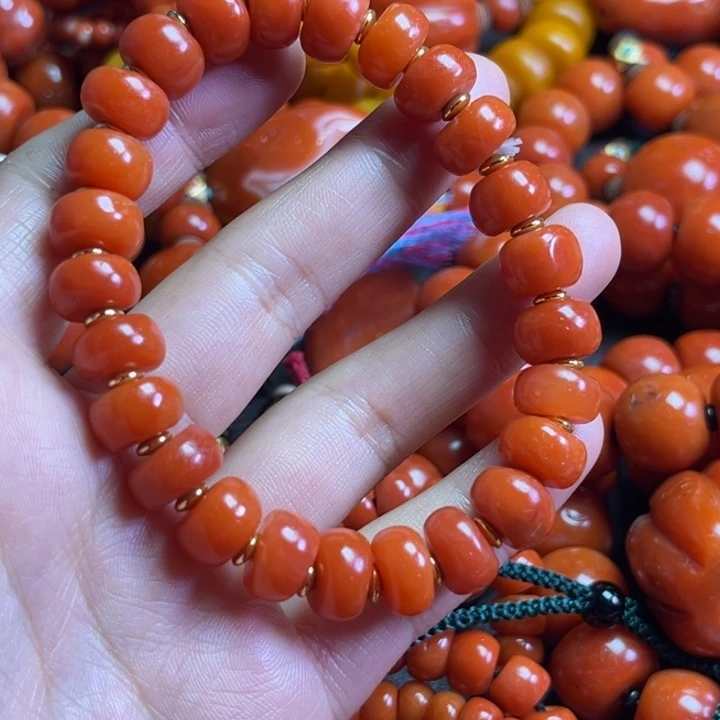 颈饰琉璃✎****う琉璃…………….