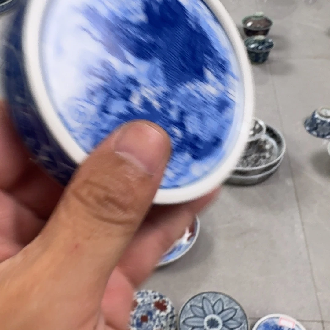 杯腾龙献宝盖置景德镇