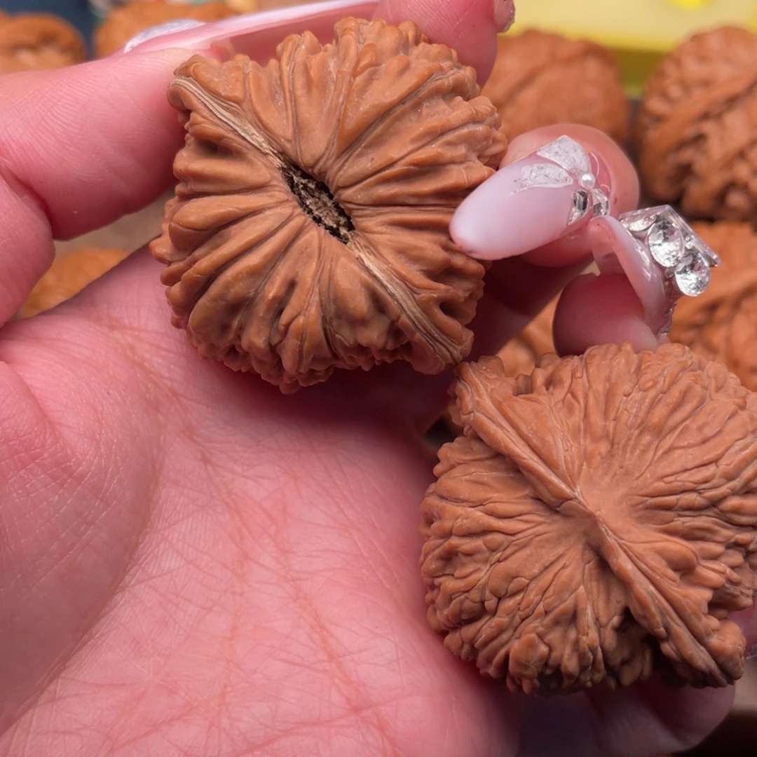 把件文玩核桃全品毕业满肉汉高楼45