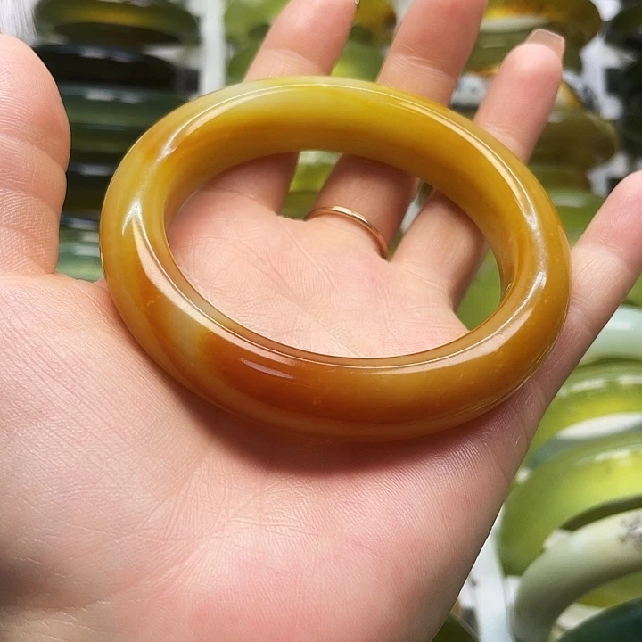 1***猫蛇纹石玉未镶嵌手镯