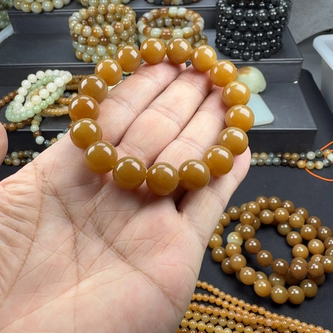 A****和田玉未镶嵌手链