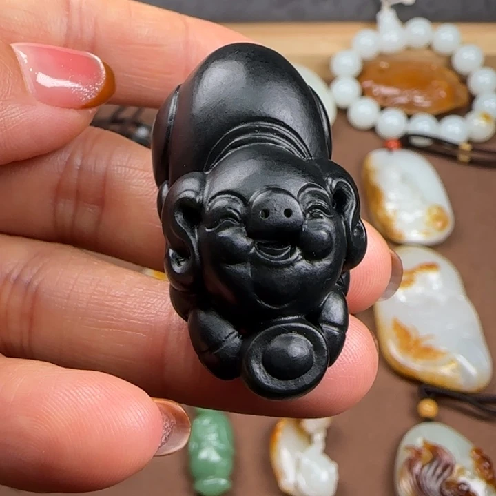 和田玉颈饰未镶嵌?****?