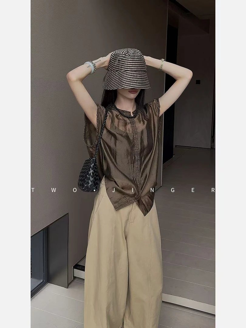 二静子 极简静奢 『风油精』裸感天花板的百搭款木耳边上衣CX2266