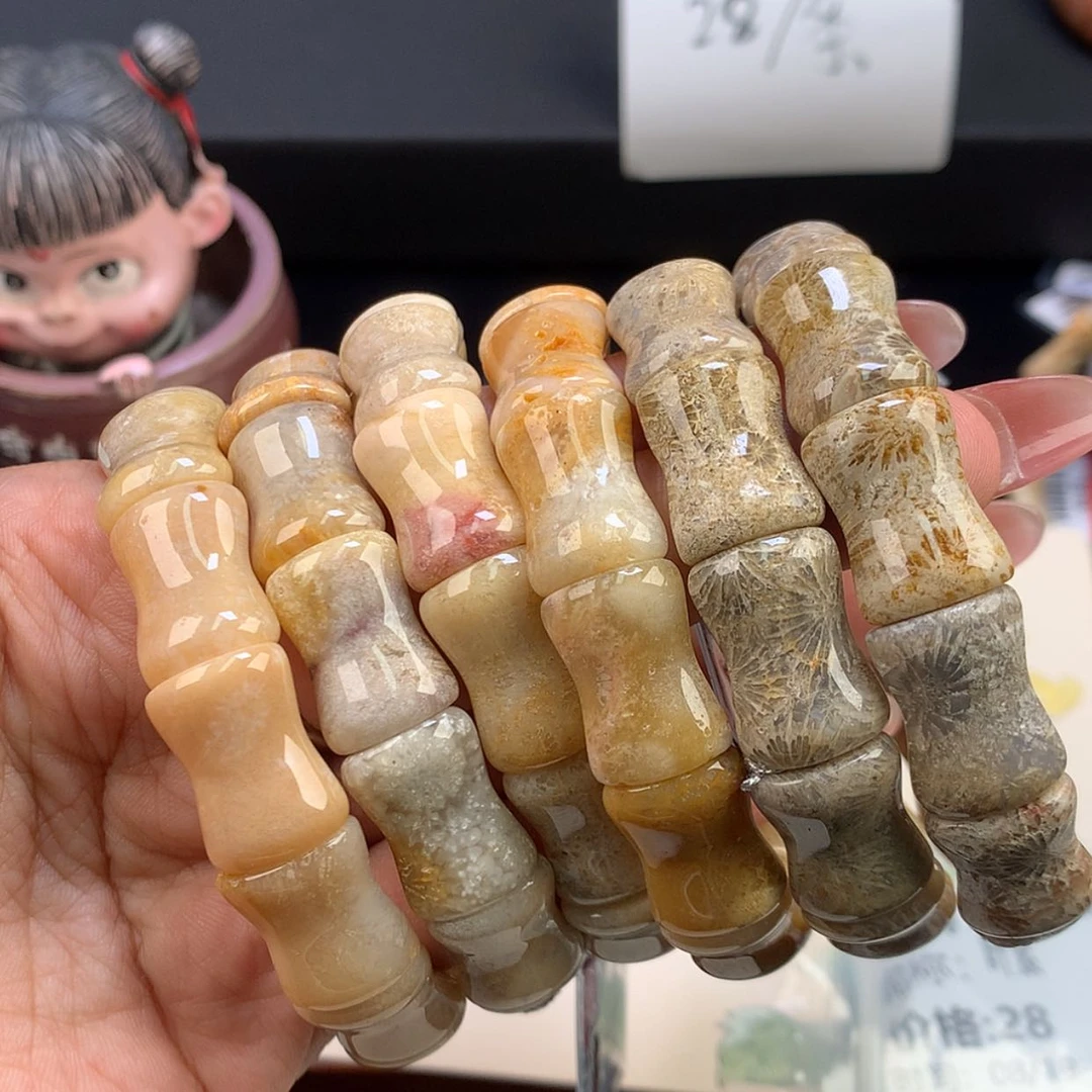 【闪购商品】硅化珊瑚（珊瑚玉）未镶嵌颈饰叶*