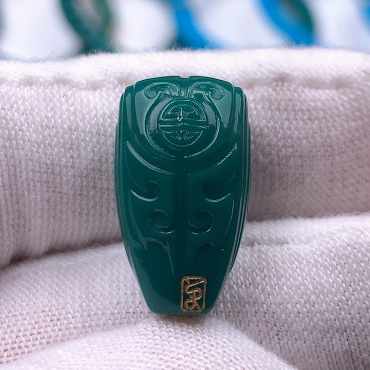 绿松石车挂未镶嵌