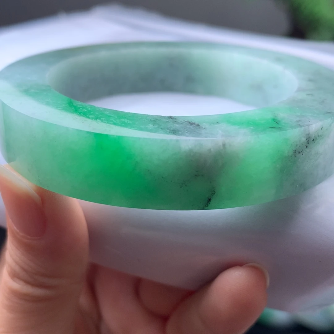 定制翡翠未镶嵌种老起胶特色阳绿乌鸡52一57