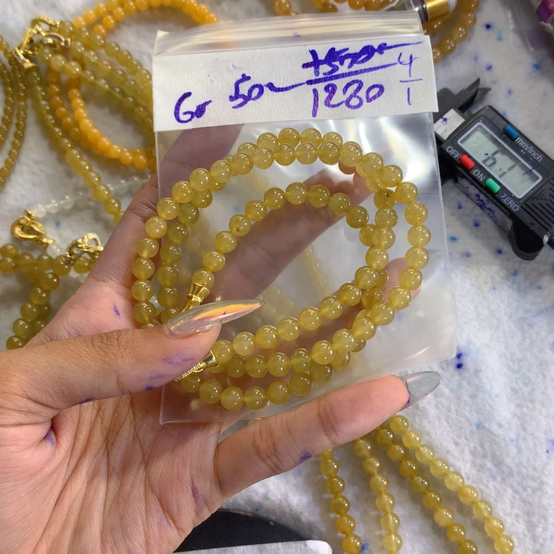 定制翡翠未镶嵌天然缅甸翡翠多样性